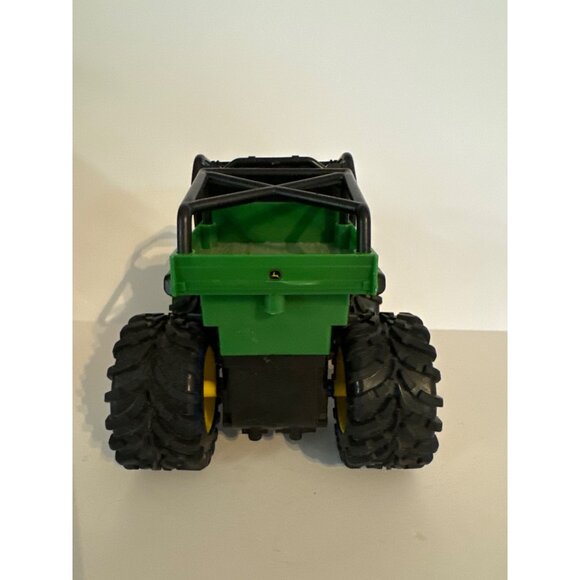 John Deere 4x4 Buggy Battery Operated with Sound and Motion READ - Picture 4 of 8